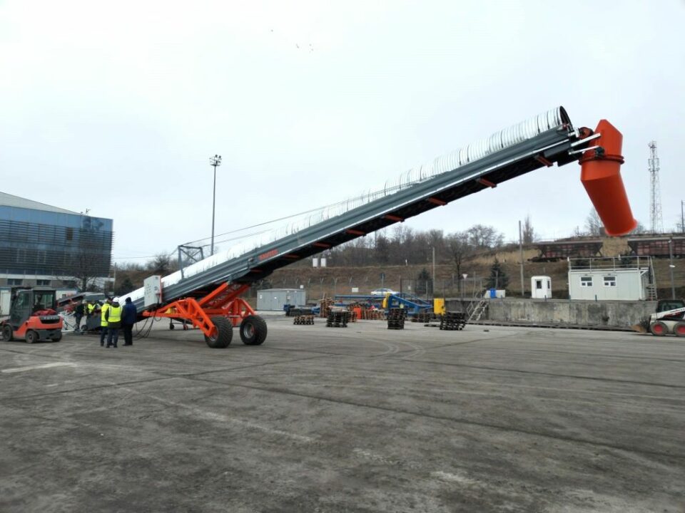 Convoyeur Mobile Pour Le Stockage Intensif Du Vrac