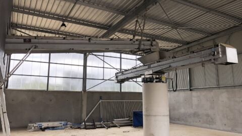 convoyeur à bande boue – stockage des boues
