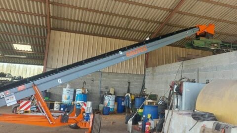 tapis-elevateur-cereales-sautec