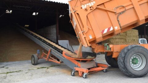 location-convoyeur-agricole